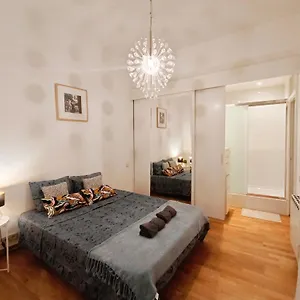 https://private-rooms-in-born-barcelona.catalonia-hotels.com